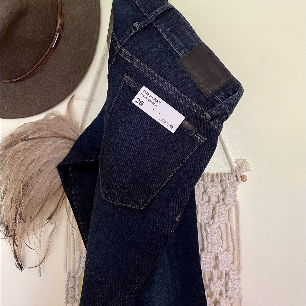 Joe’s The Honey Curvy Bootcut Jeans